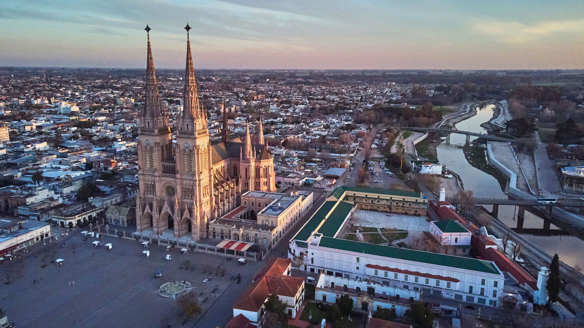 Basilica Nuetra Señora de Luján